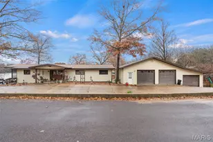1641 Lake Shore Dr, Robertsville, MO 65066 - Photo 2