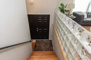 2341 McKelvey Rd, Saint Louis, MO 63043 - Photo 4