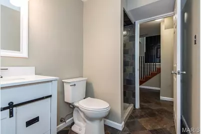 2341 McKelvey Road, Saint Louis, MO 63043 - Photo 32