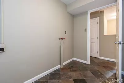 2341 McKelvey Road, Saint Louis, MO 63043 - Photo 40
