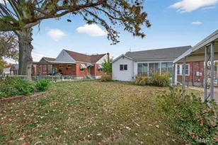 9343 MacKenzie Rd, Saint Louis, MO 63123 - Photo 34