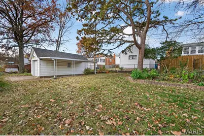 9343 Mackenzie Road, Saint Louis, MO 63123 - Photo 36