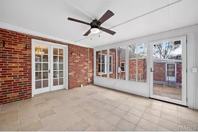 9343 Mackenzie Road, Saint Louis, MO 63123 - Photo 12