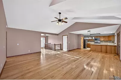 1040 Apricot Drive, Saint Charles, MO 63301 - Photo 6