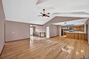 1040 Apricot Dr, Saint Charles, MO 63301 - Photo 6