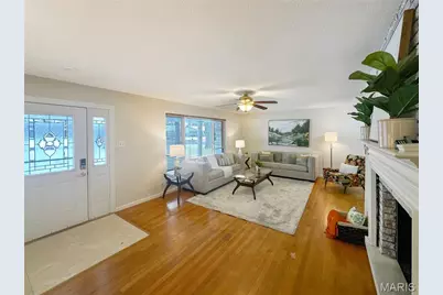 5457 Mild Drive, Oakville, MO 63129 - Photo 4