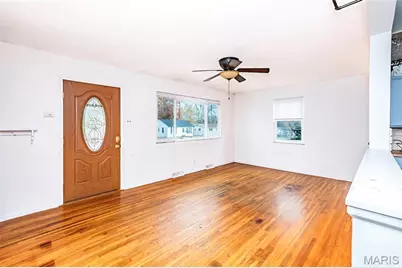 9518 Cote Brilliante Avenue, Saint Louis, MO 63114 - Photo 6