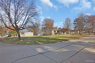 128 Tom Sawyer Dr, Saint Charles, MO 63303 - Photo 22