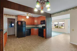 128 Tom Sawyer Dr, Saint Charles, MO 63303 - Photo 8