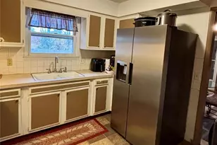 712 McClain St, Richland, MO 65556 - Photo 10