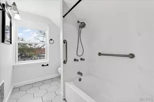 5153 Cologne Ave, Saint Louis, MO 63116 - Photo 16