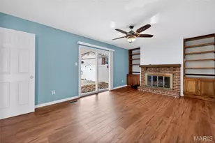 21 Lemon Tree Dr, Saint Peters, MO 63376 - Photo 4