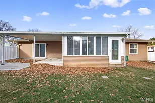 21 Lemon Tree Dr, Saint Peters, MO 63376 - Photo 44