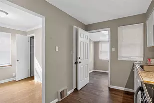 10129 Ashbrook Dr, Saint Louis, MO 63137 - Photo 14