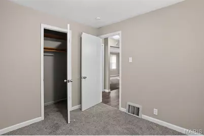 10129 Ashbrook Drive, Saint Louis, MO 63137 - Photo 24