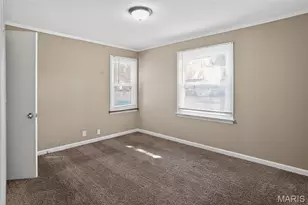 10129 Ashbrook Dr, Saint Louis, MO 63137 - Photo 18