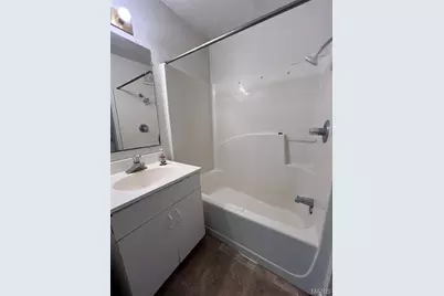 114 The Square #112, Linn, MO 65051 - Photo 20