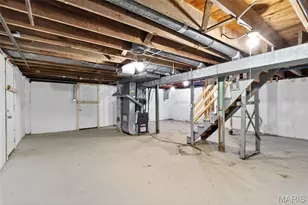 7046 Roslyn Dr, Saint Louis, MO 63136 - Photo 24