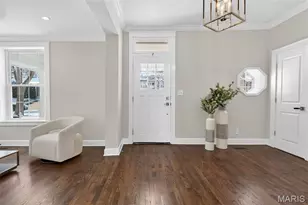 727 Marshall Ave, Webster Groves, MO 63119 - Photo 2