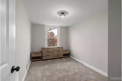 6827 Plymouth Avenue, University City, MO 63130 - Photo 30
