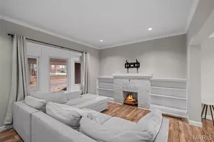 6827 Plymouth Ave, University City, MO 63130 - Photo 10