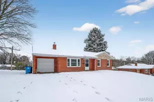 1221 Thatcher Ave, Saint Louis, MO 63135 - Photo 2