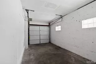 1221 Thatcher Ave, Saint Louis, MO 63135 - Photo 30