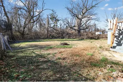 120 Bernhardt Avenue, Saint Louis, MO 63121 - Photo 8