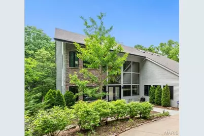 400 Gabriel Drive, Kirkwood, MO 63122 - Photo 1