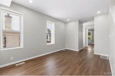 2336 Russell Boulevard, Saint Louis, MO 63104 - Photo 8