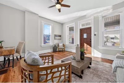 1212 N 3rd Street, Saint Charles, MO 63301 - Photo 6