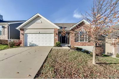 925 Meramec Grove Drive, Ballwin, MO 63021 - Photo 1