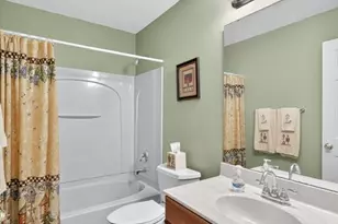 14734 Ladue Bluffs Crossing Dr, Chesterfield, MO 63017 - Photo 30