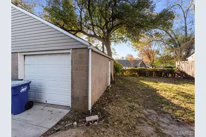 728 N Kingshighway Street, Saint Charles, MO 63301 - Photo 24