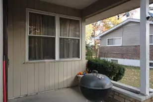 9922 Lanier Dr, Saint Louis, MO 63136 - Photo 2