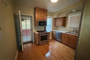 5730 Park Ln, Saint Louis, MO 63147 - Photo 16