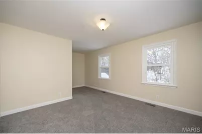 135 Greentrails Drive S, Chesterfield, MO 63017 - Photo 28