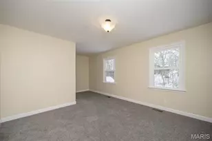135 Greentrails Dr S, Chesterfield, MO 63017 - Photo 28