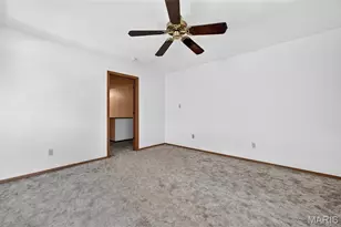 5162 Hollow Wood Ct, Saint Louis, MO 63128 - Photo 34