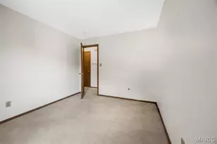 5162 Hollow Wood Ct, Saint Louis, MO 63128 - Photo 14
