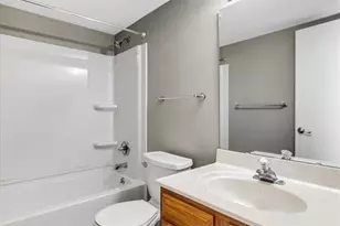 1408 Summertree Springs Ave, Valley Park, MO 63088 - Photo 16