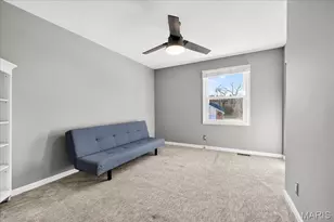 2350 Gateroyal Dr, Saint Louis, MO 63131 - Photo 24