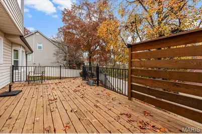2350 Gateroyal Drive, Saint Louis, MO 63131 - Photo 34
