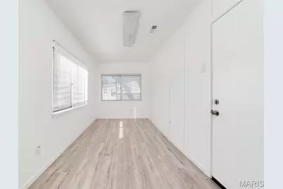 10093 Viscount Drive, Saint Louis, MO 63136 - Photo 10