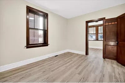 5441 Bates Street, Saint Louis, MO 63116 - Photo 22