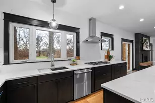 849 Bluespring Ln, Frontenac, MO 63131 - Photo 6