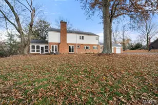 849 Bluespring Ln, Frontenac, MO 63131 - Photo 52