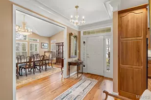 811 Stone Meadow Dr, Chesterfield, MO 63005 - Photo 6