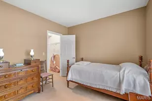 811 Stone Meadow Dr, Chesterfield, MO 63005 - Photo 32