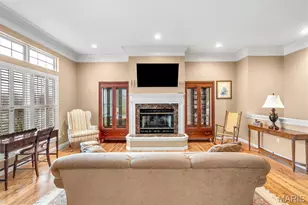 811 Stone Meadow Dr, Chesterfield, MO 63005 - Photo 12